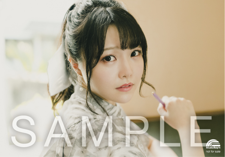 麻倉もも　ホログラムトレカ 麻倉もも 15thSG「めいきゅーらぶみー」アーティストフォト