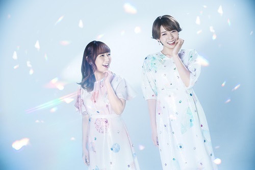 豊崎愛生 直筆サイン入り缶バッジ スフィア Sphere（7/19発売